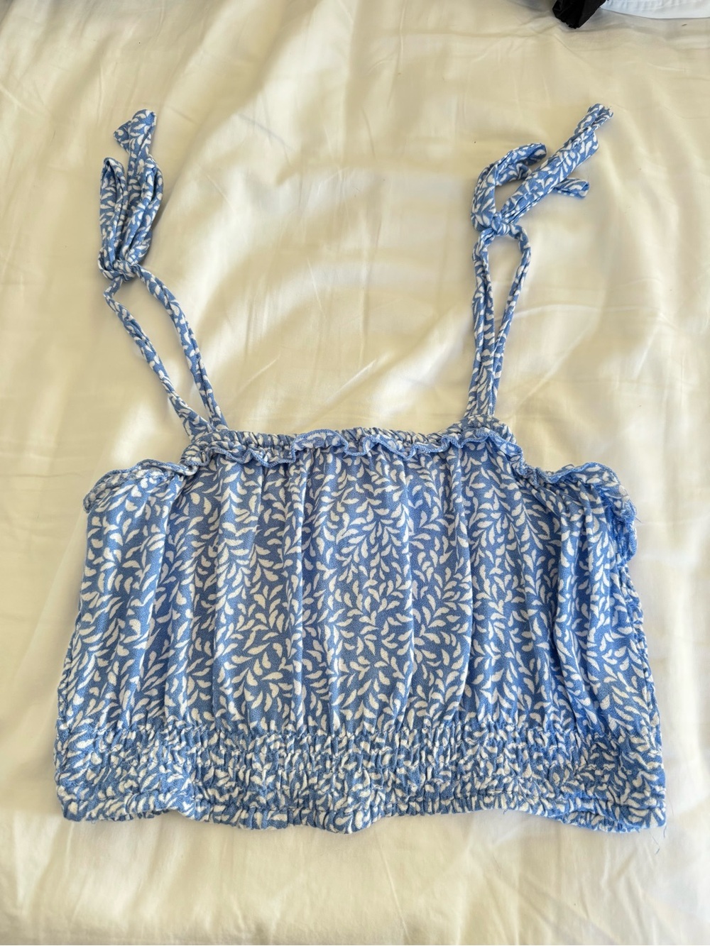 Blue Leaf-Print Tie-Strap Smocked Tank Top